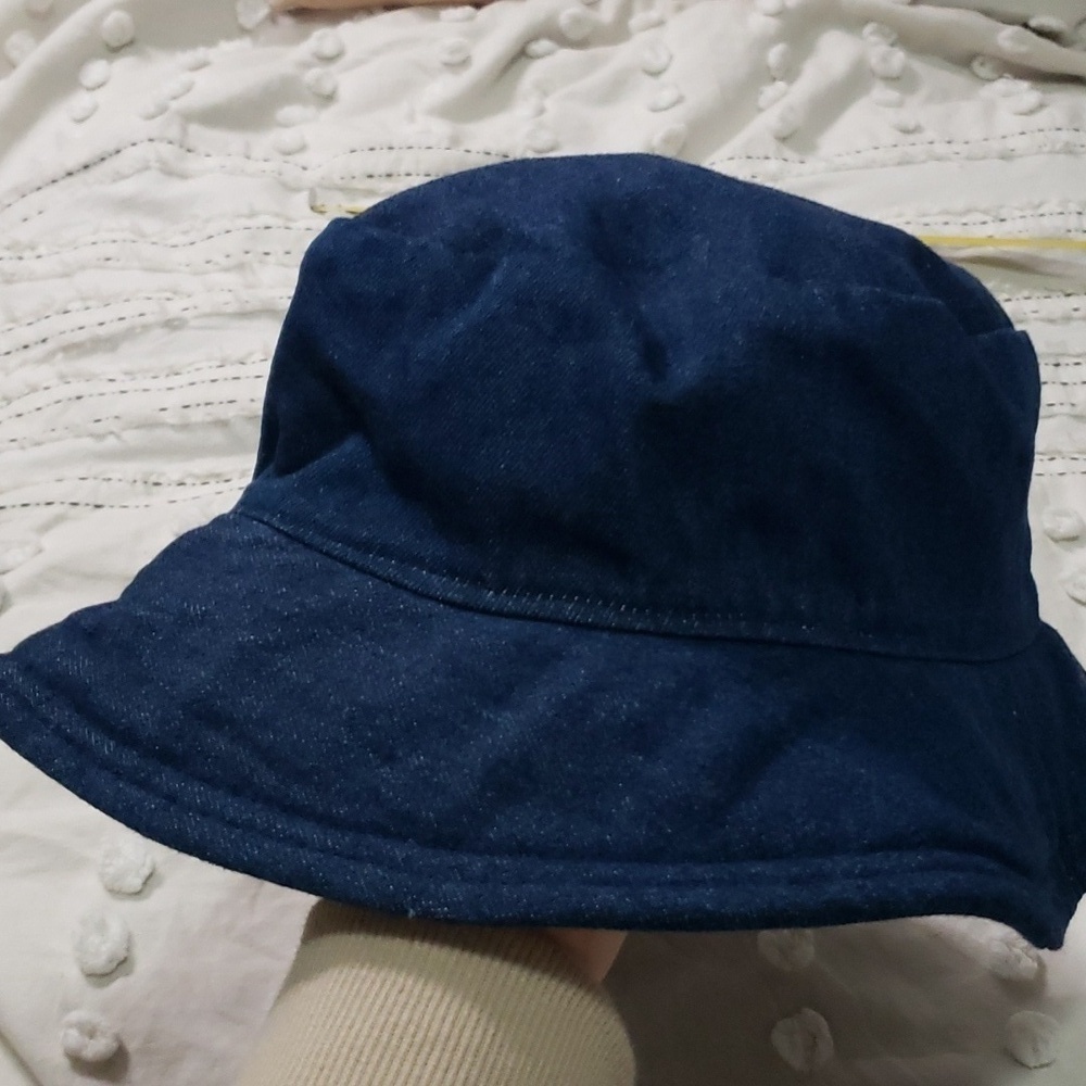 Vintage 90s women's reversible denim bucket hat